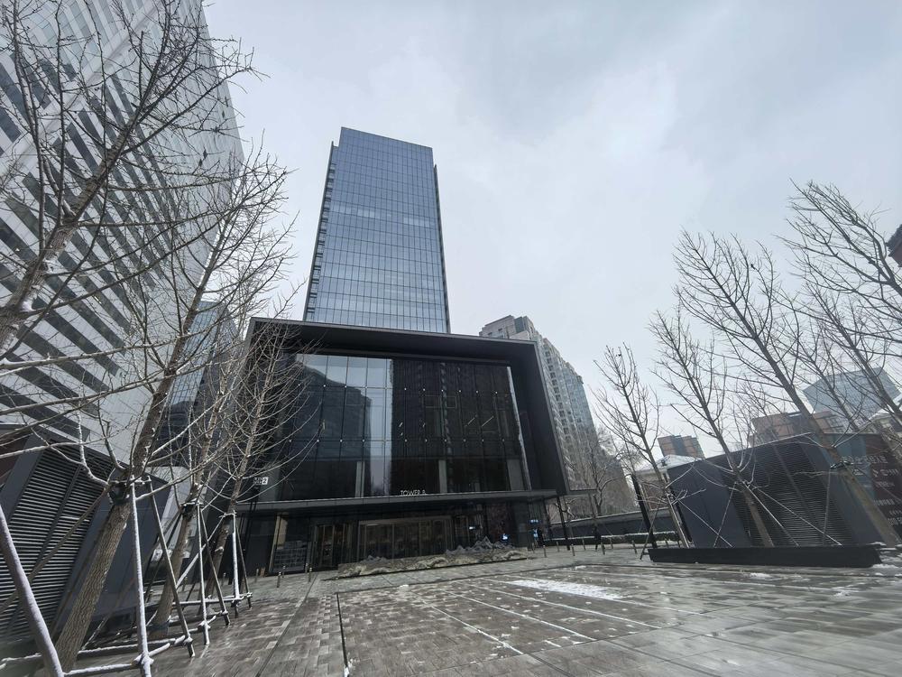 霄云路33号大厦外观图1